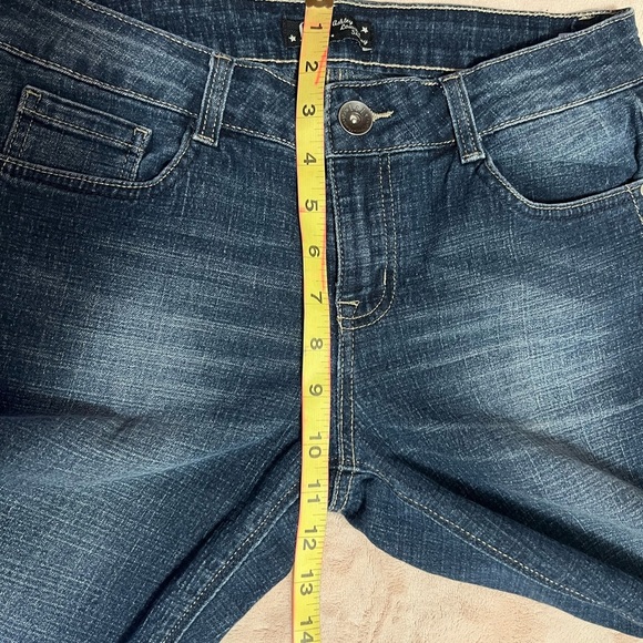 L.e.i - Picture 4 of 7